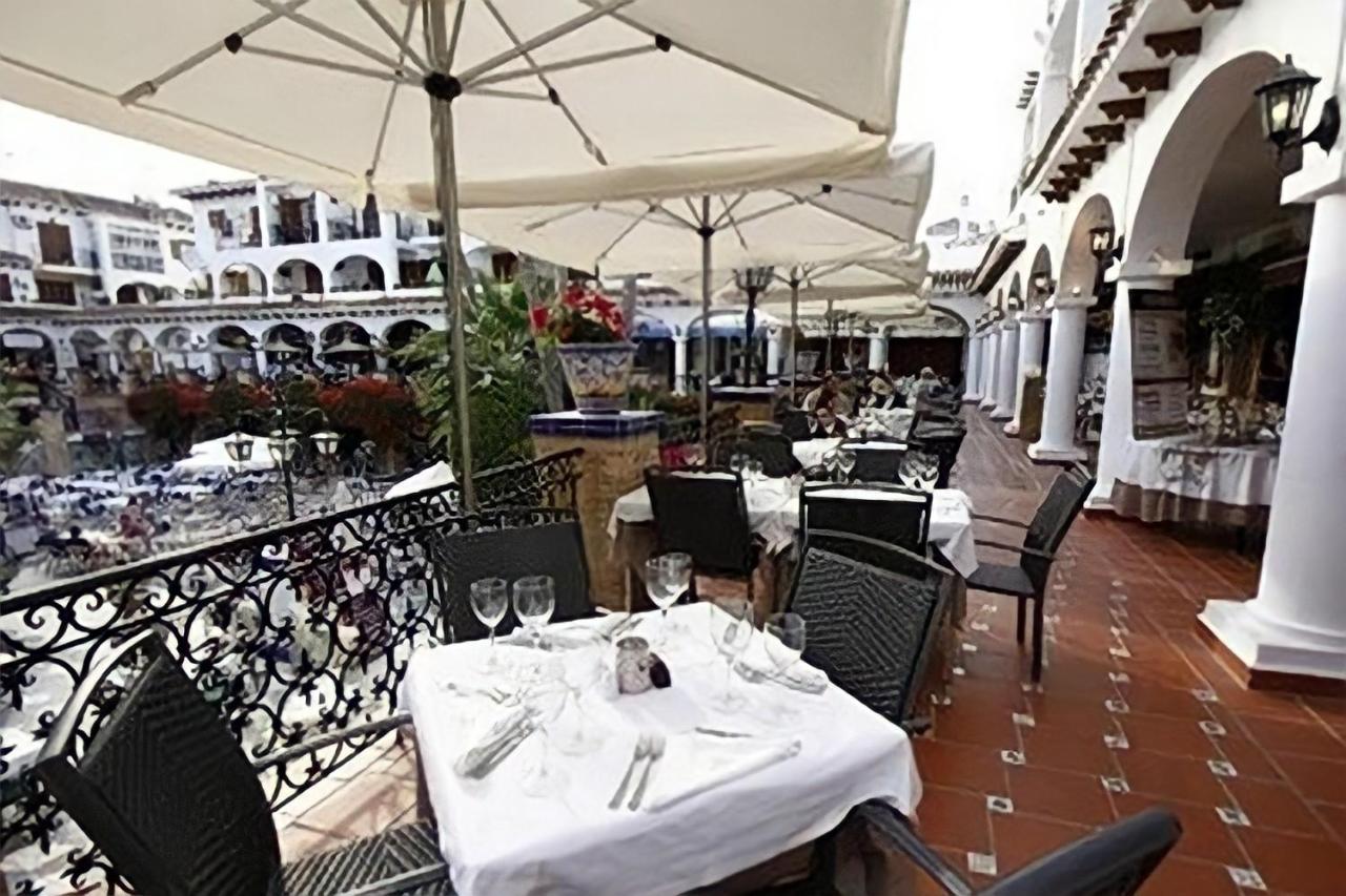 Apartment On The Plaza Alicante Eksteriør billede